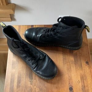 Dr. Martens Womens 'Leyton' Leather Lace Up High Casual Ankle Boots Black Size 9